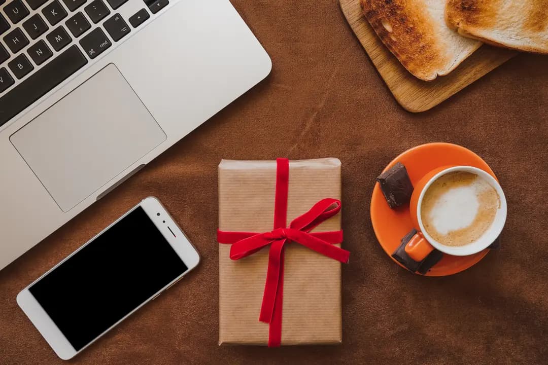 Corporate Gifting & Branded Gift Boxes – Thoughtful Business Gifts